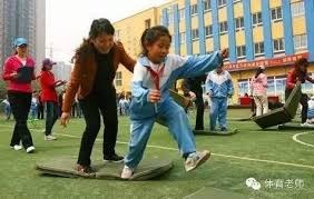 官方：美加墨世界杯所有比赛上下半场都有3分钟补水时间