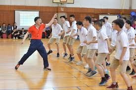 布朗赛季前21场三次砍下40+，伯德之后队史第二人