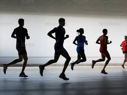 中超比赛亮点：上海海港2-1战胜山东泰山,